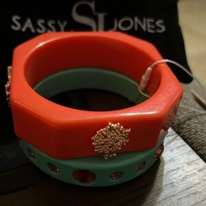 SASSY Jone bangles never used.will fit medium wrist.